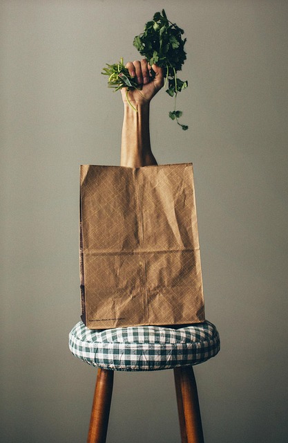 retail display bags homewear store